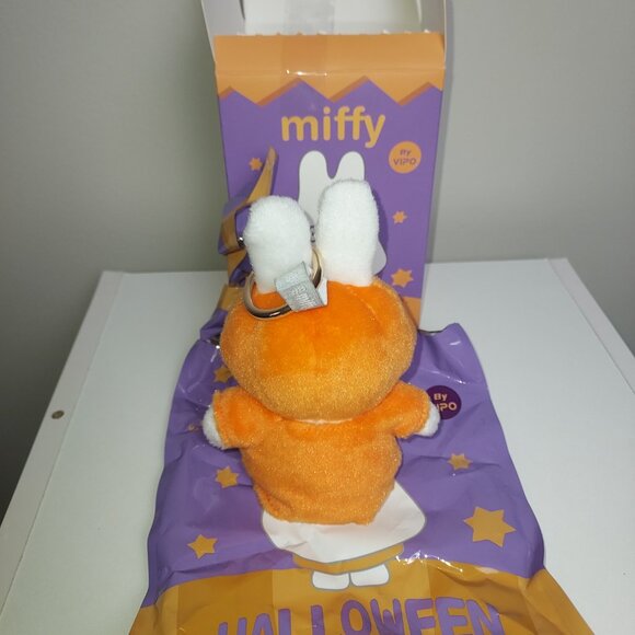 Miffy plush keychain x VIPO halloween. - Picture 2 of 2